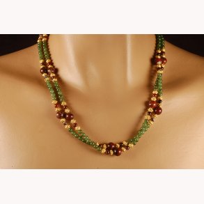 Grsk halskde med jade og jaspis