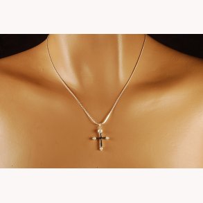 Russisk Monomak kors. Forgyldt med perler