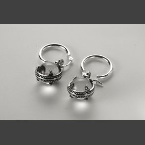 Vikingetiden - Krystalsmykker fra Gotland